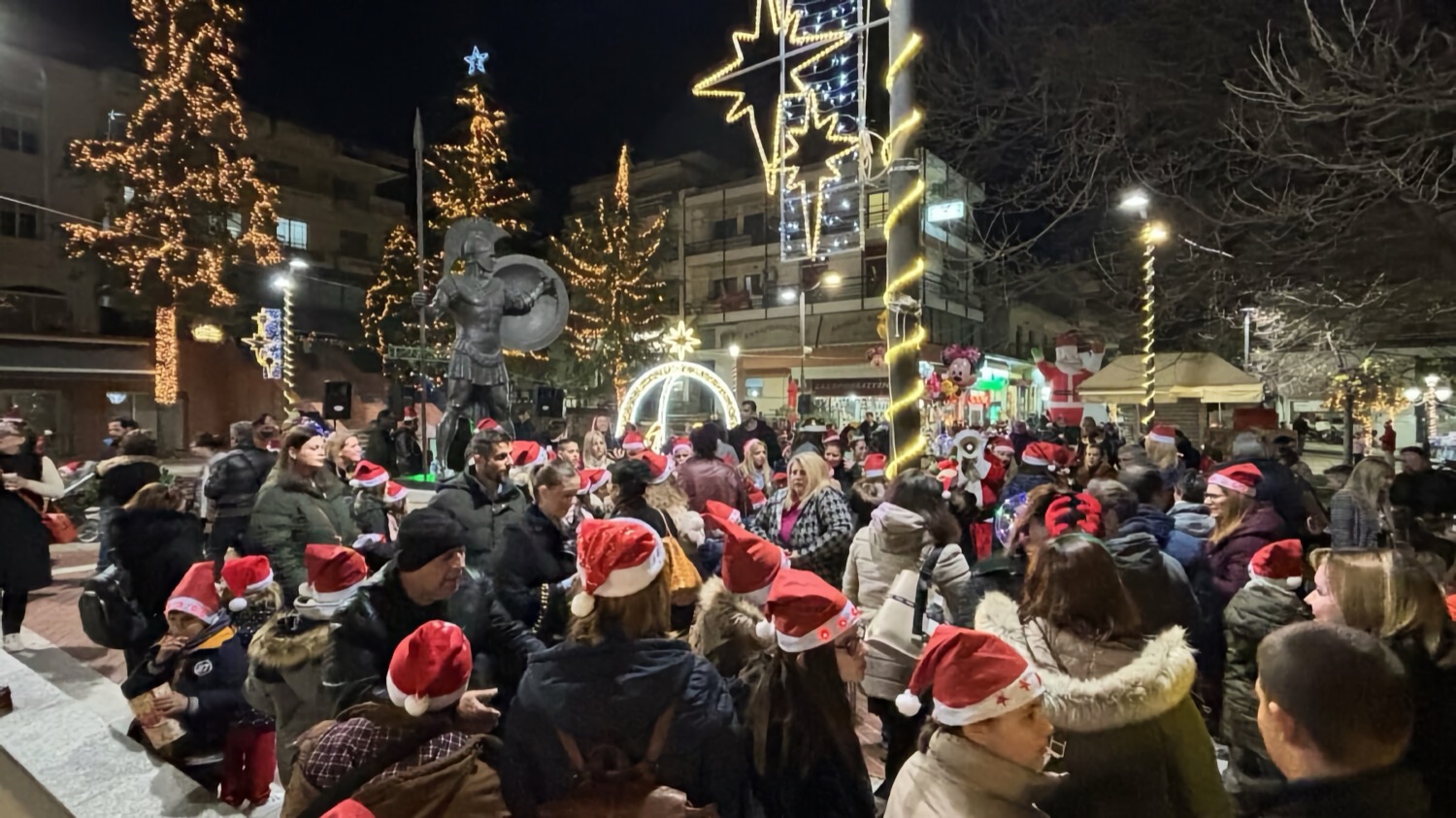 Στα Φάρσαλα την Τρίτη το 2ο Santa Walk 